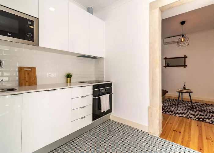 Guestready - Dazzling With Private Terrace Лиссабон
