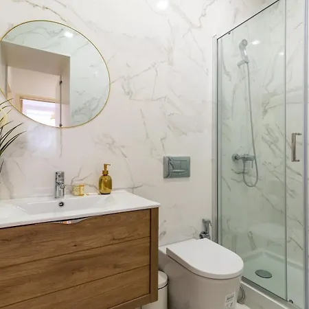 Guestready - Dazzling With Private Terrace Лиссабон