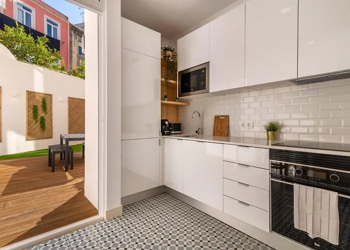 Guestready - Dazzling With Private Terrace * Lisboa
